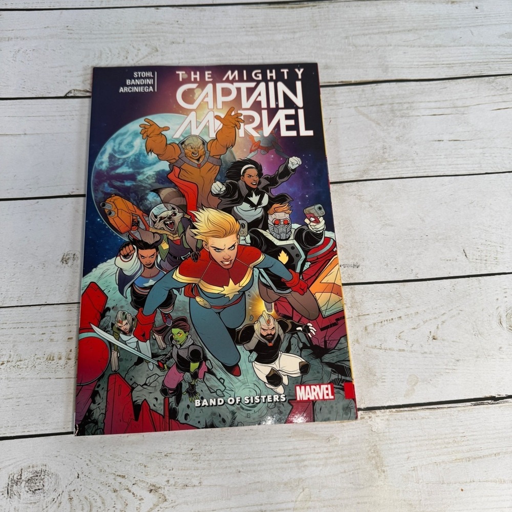 The Mighty Captain Marvel Band of Sisters Marvel TPB‎ Graphic Novel Stohl 2017